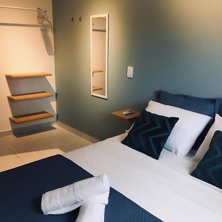 Апартаменти Apartamento No Itagua Убатуба Екстер'єр фото